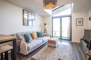 Photo 9- click for photo gallery